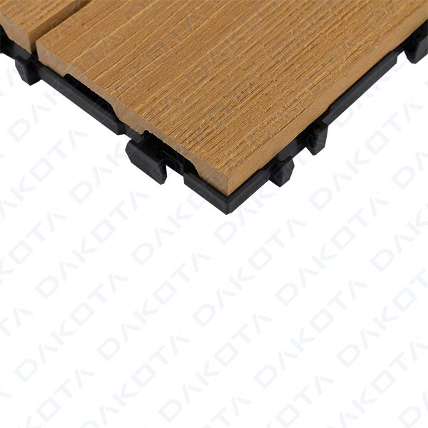 Outdoor Interlocking Tiles in WPC 30 x 30 cm
